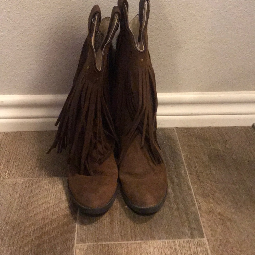 Shoes